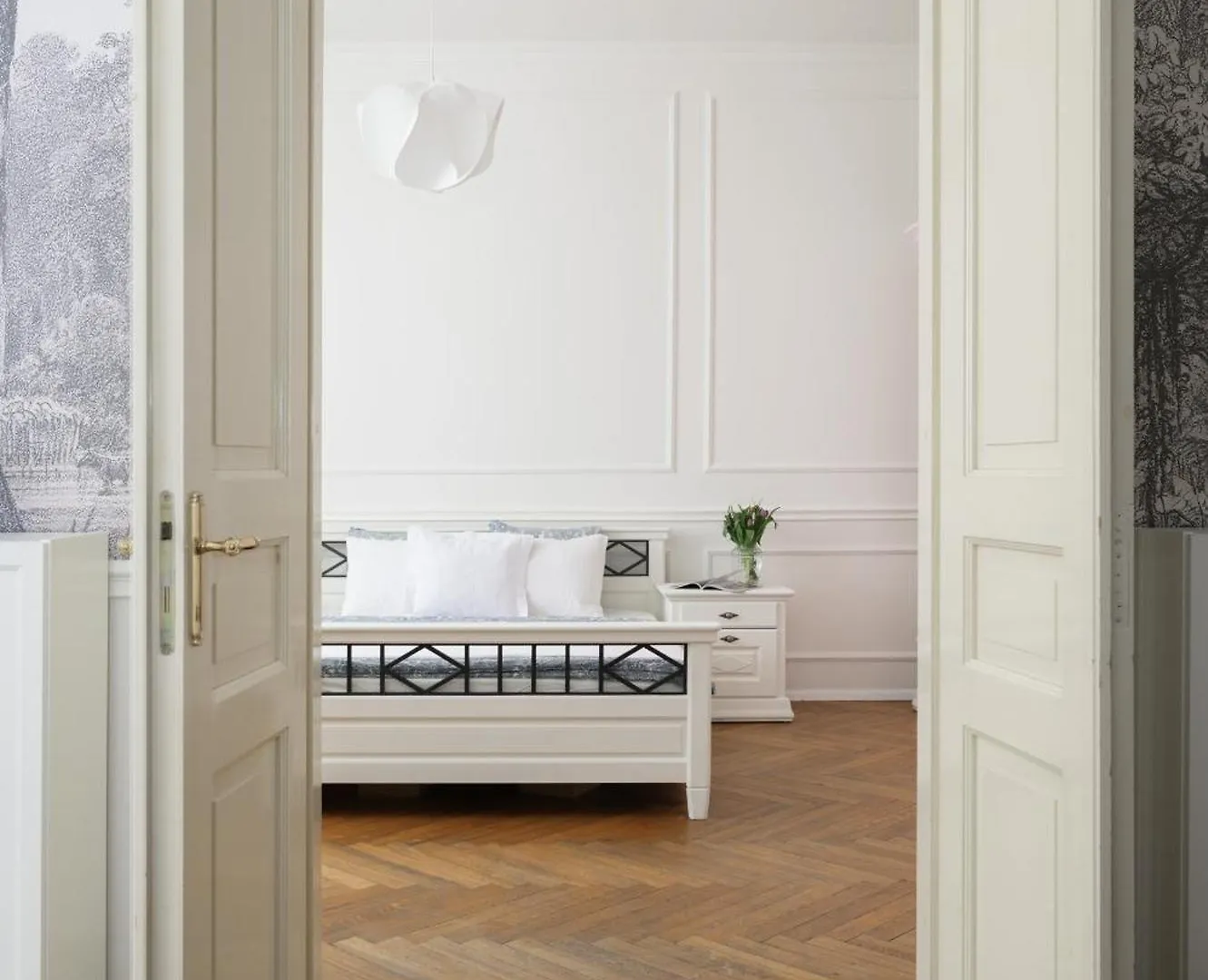 Airstay Prague : Deluxe Apartment Old Town